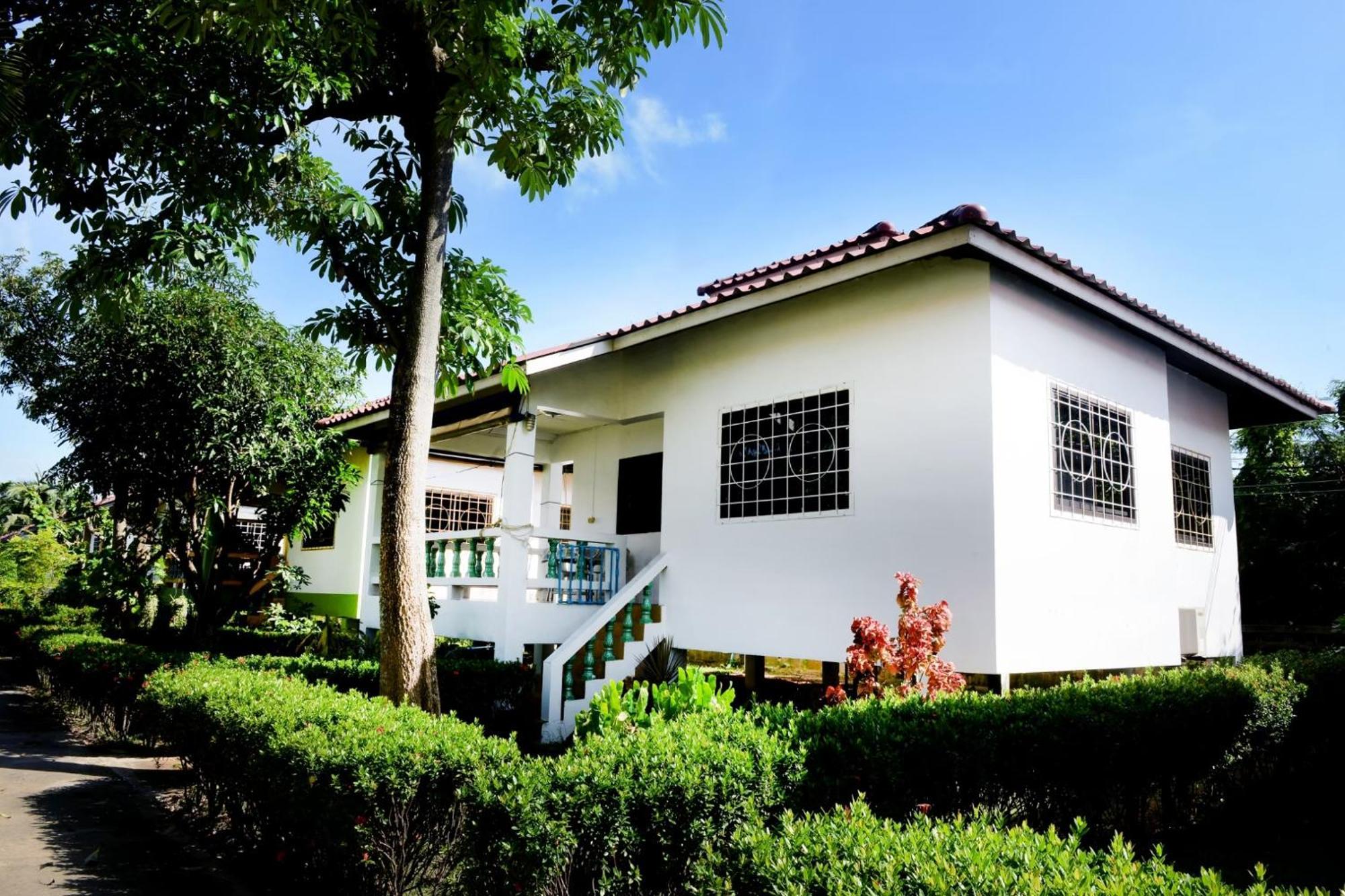 Sunrise Beach Villa Surat Thani Exterior photo