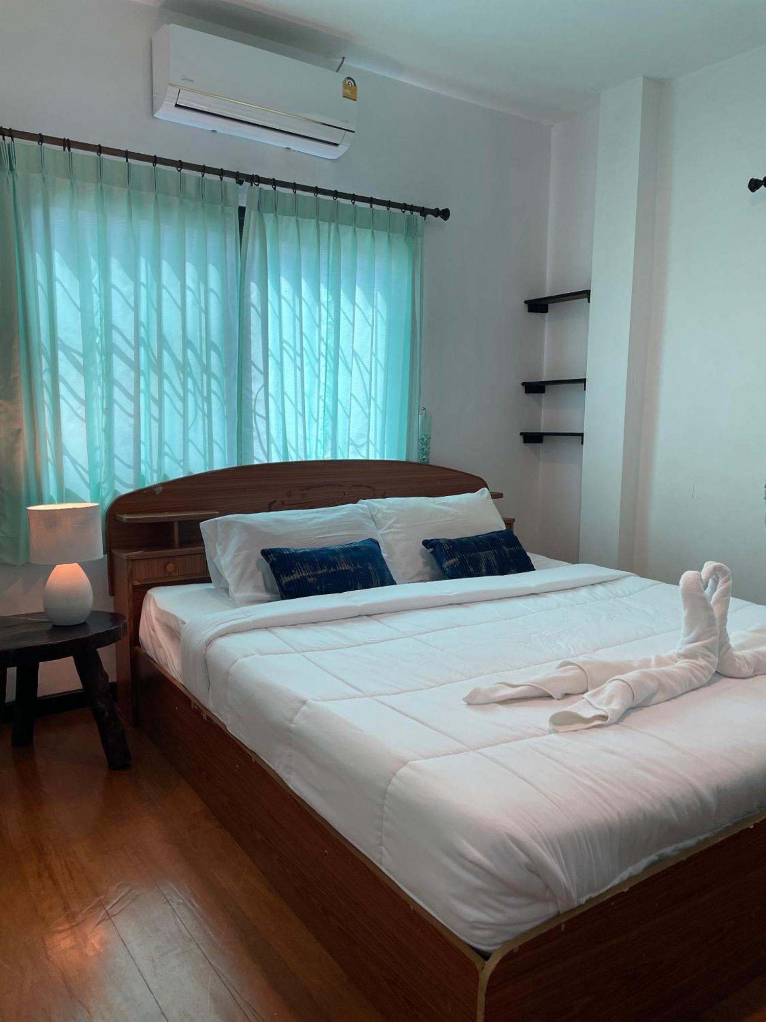 Sunrise Beach Villa Surat Thani Room photo