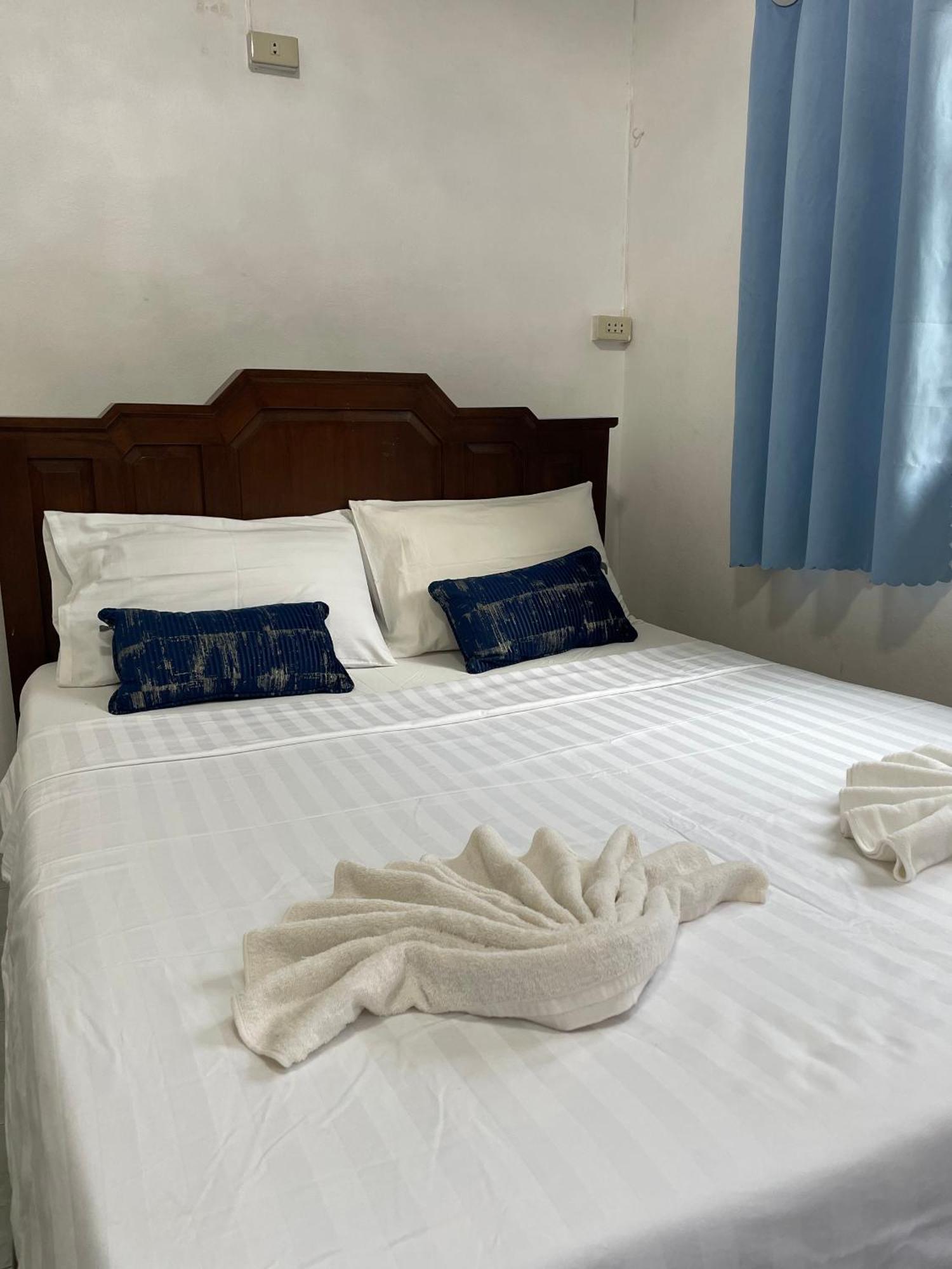 Sunrise Beach Villa Surat Thani Room photo